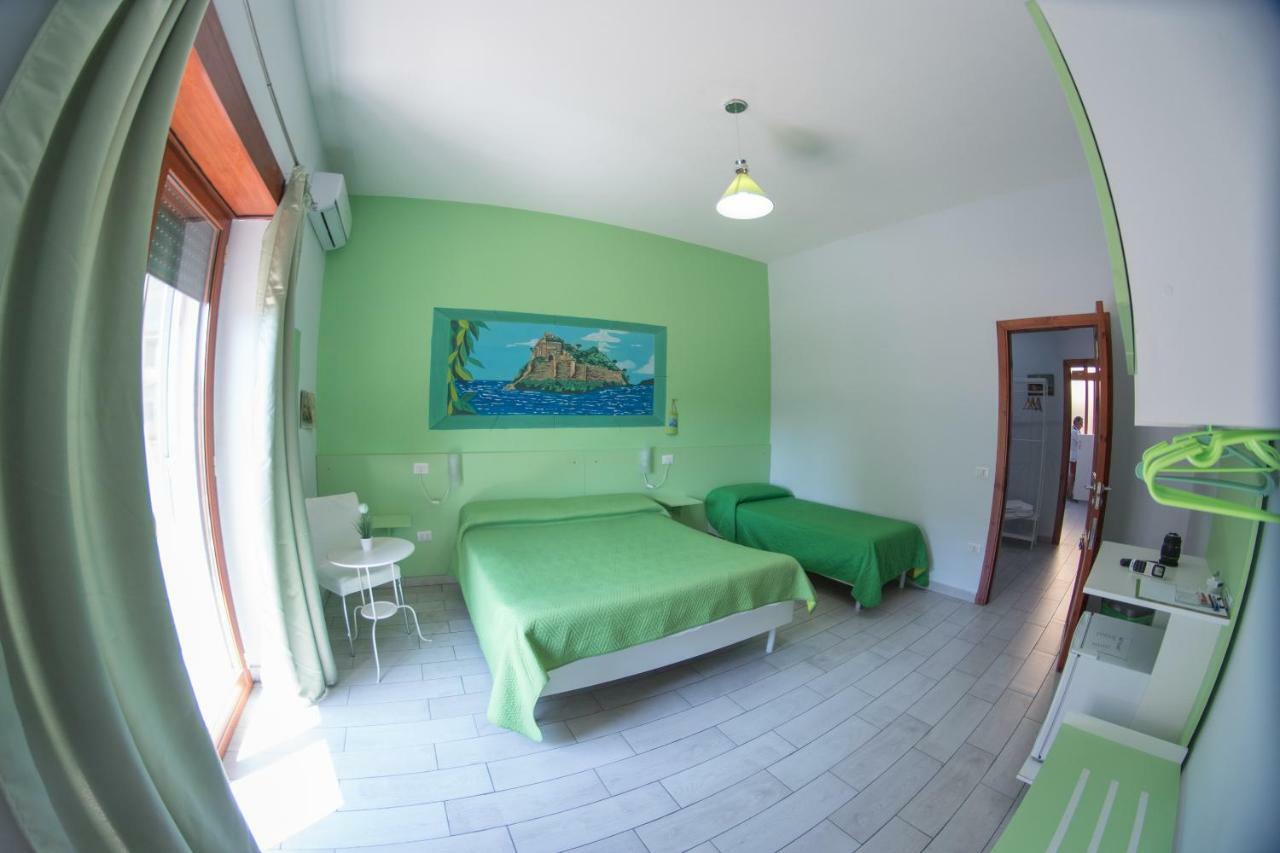 B&B Le Isole Napoli Exterior foto