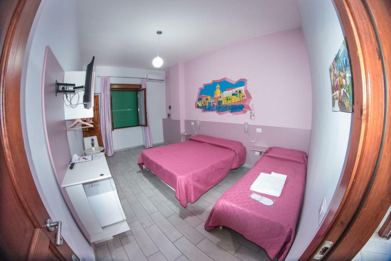 B&B Le Isole Napoli Exterior foto