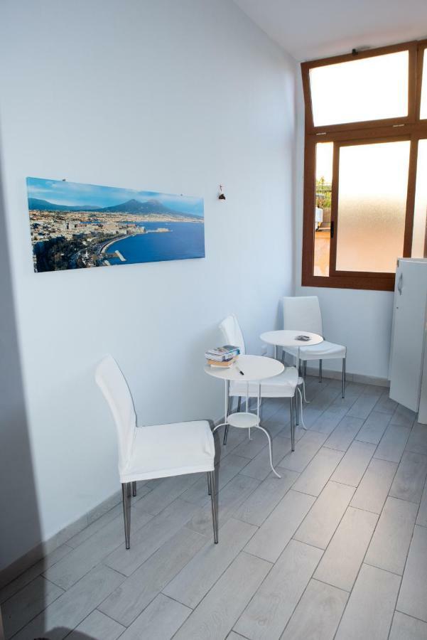 B&B Le Isole Napoli Exterior foto