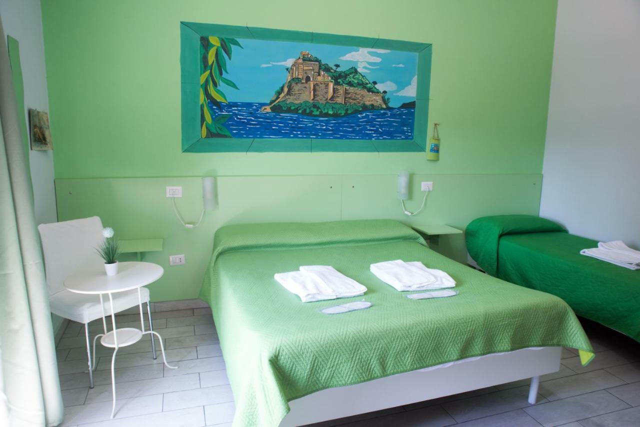 B&B Le Isole Napoli Exterior foto