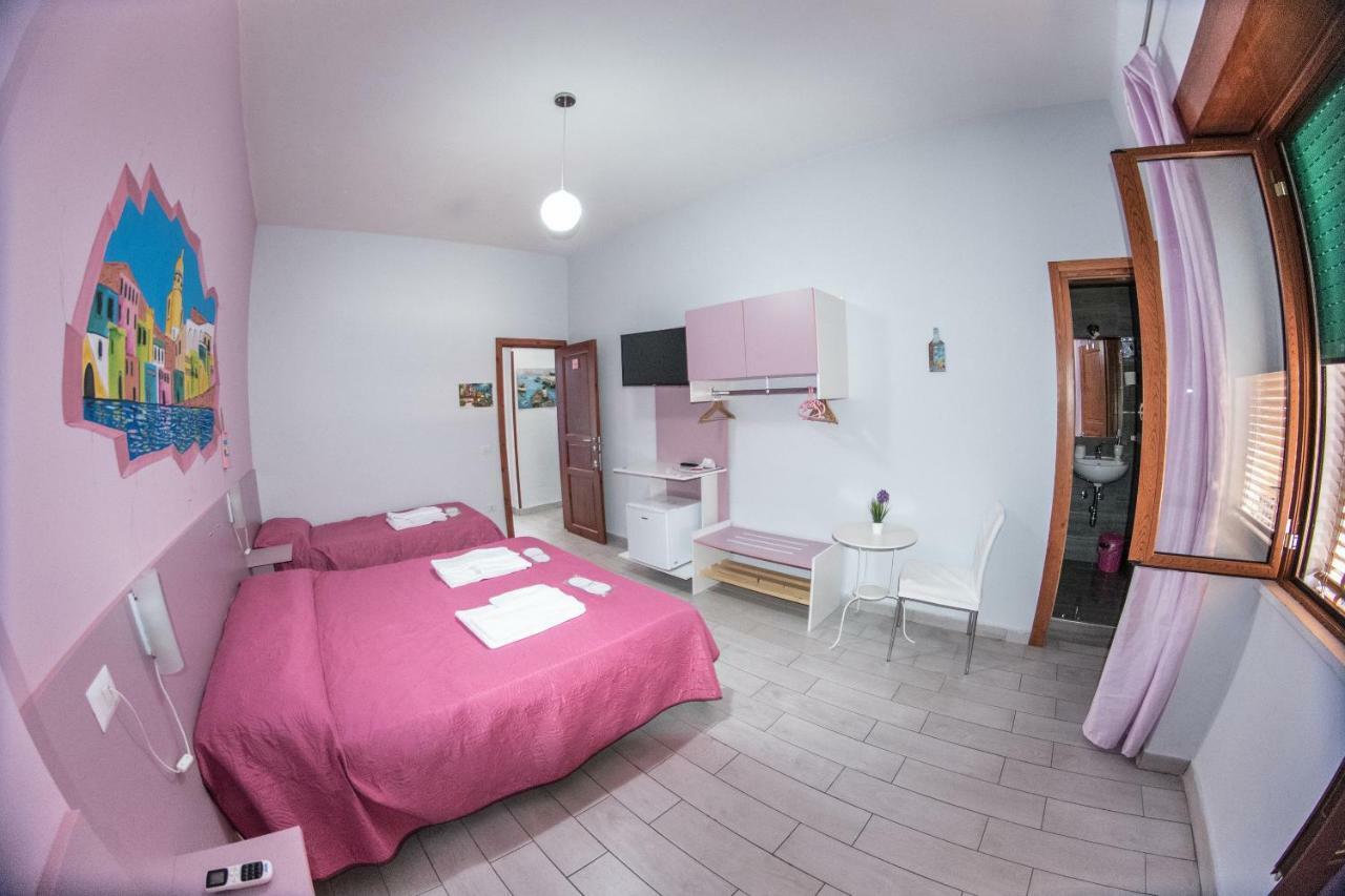 B&B Le Isole Napoli Exterior foto